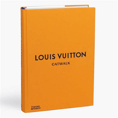 louis vuitton photo book